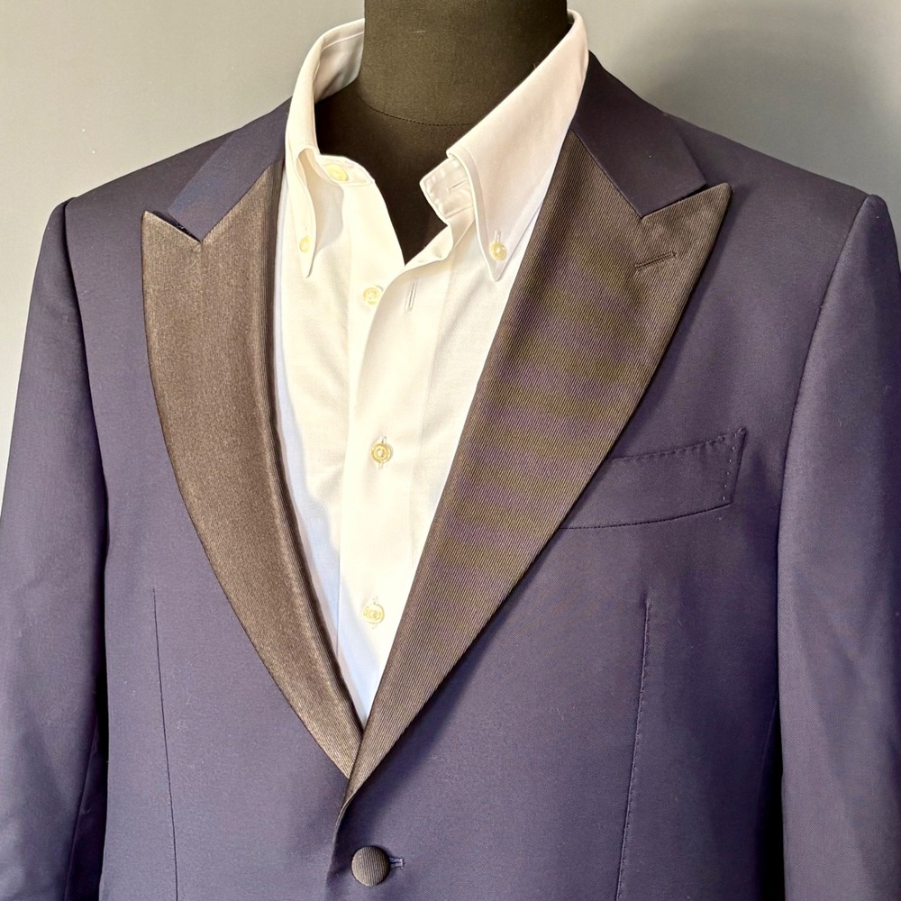 TUXEDO - Suitsupply Lazio 2 Piece Suit | US 42 | Canonico Wool | Navy Peak Lapel